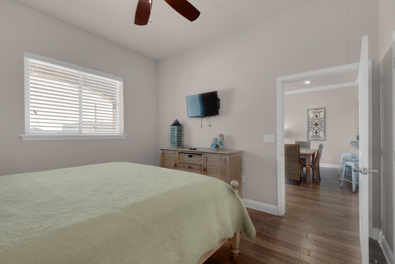 Alerio C303 Apartman Destin Kültér fotó